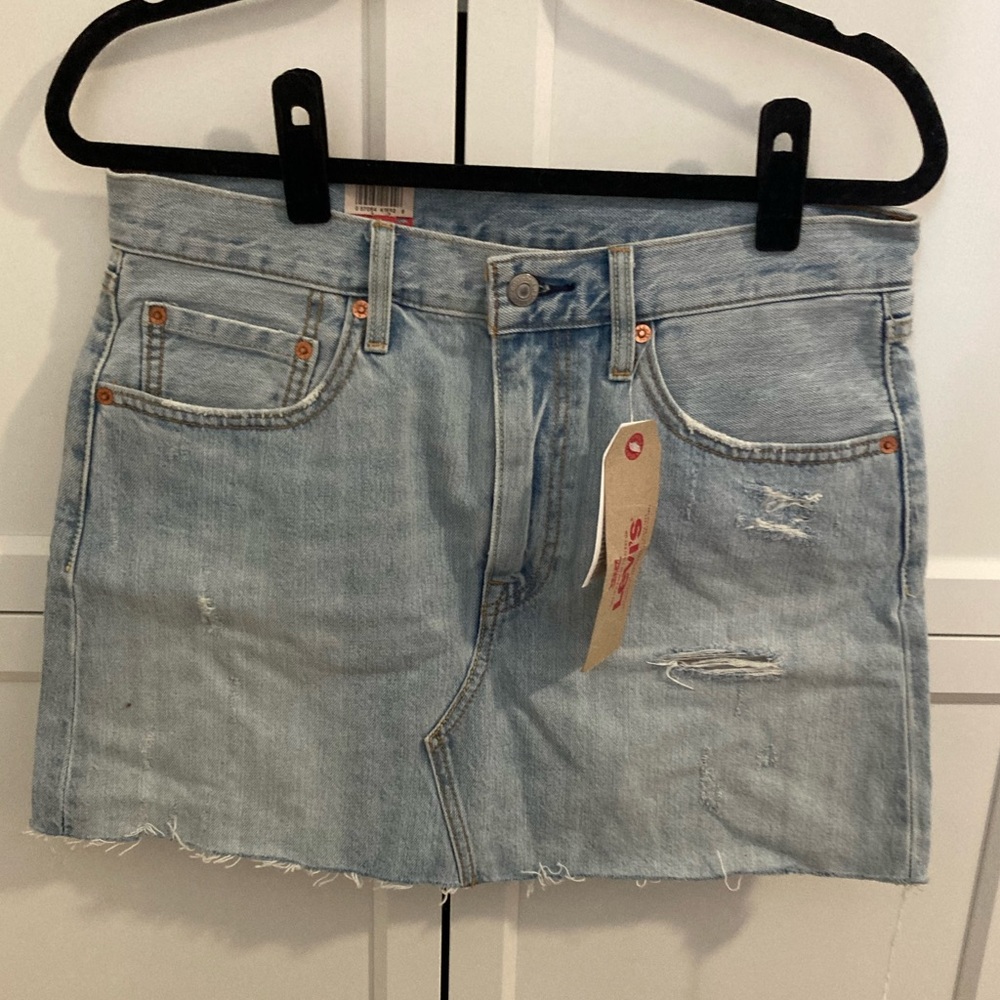 Levi’s Faded Mini Jean Skirt